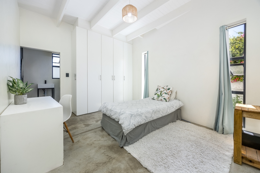 5 Bedroom Property for Sale in Elim Western Cape